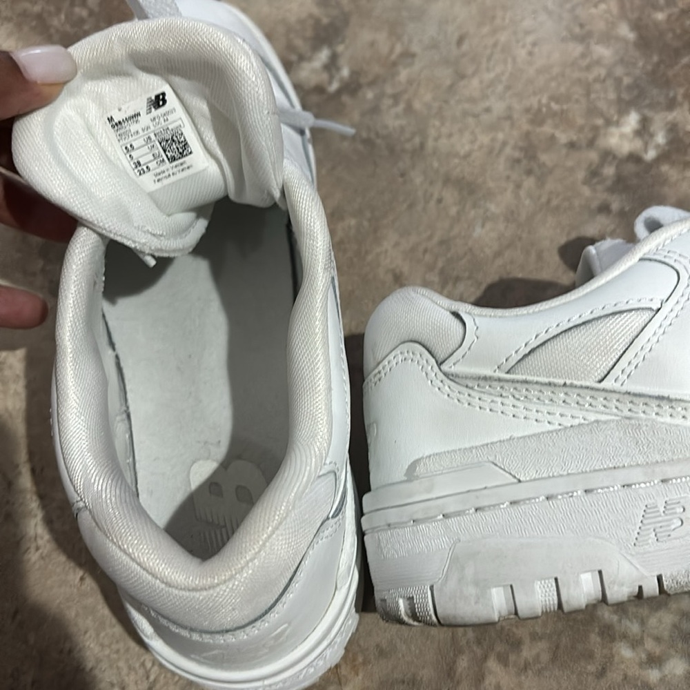 New balance 550 size 5.5 - Picture 8 of 8
